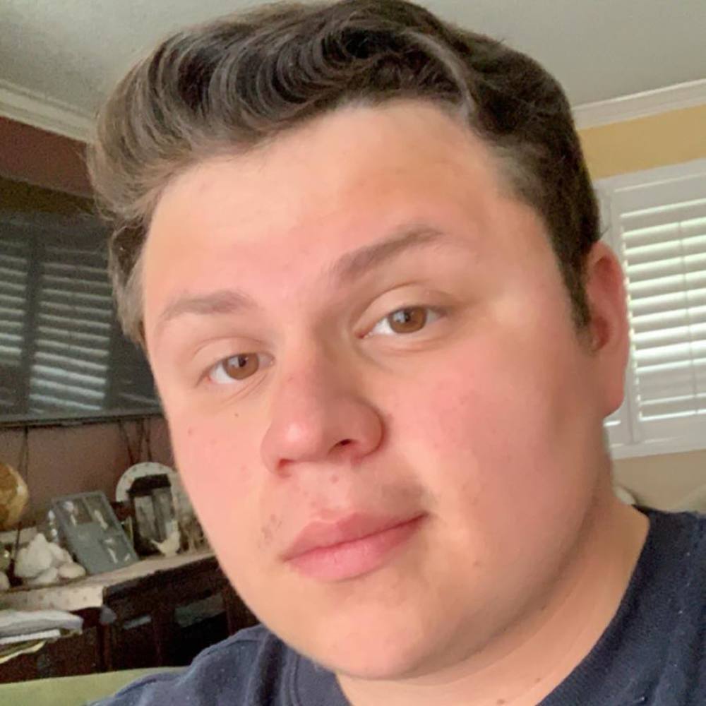 Meet your Posher, Diego